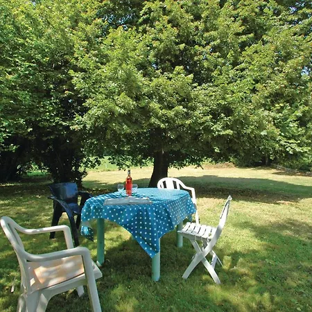 Beautiful In With Kitchen * Grignols (Dordogne)